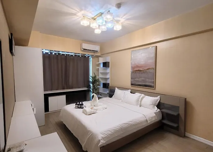 3Bedroom Suite Le Grand Eastwood Quezon City