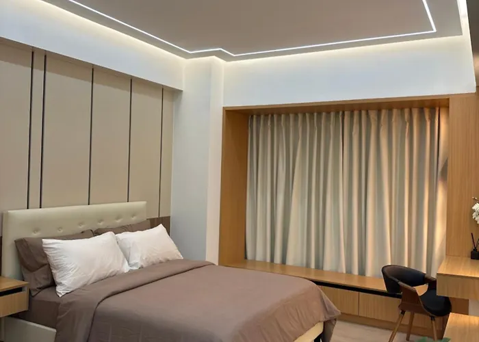 Resorts World Eighty One Newport Boulevard Near Airport T2 And T3