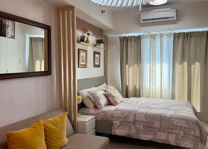 Sea Residences - Modern 1Br With Pool View Near Moa & Airport