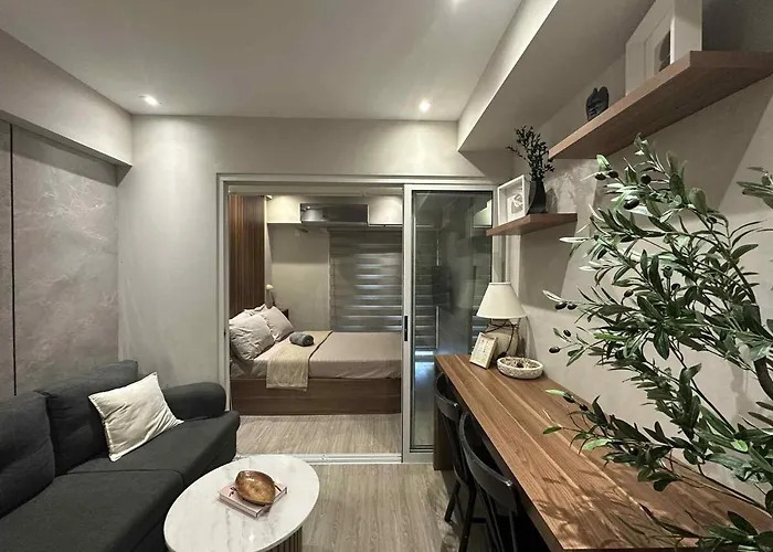 Cozy 1 Bedroom Condo Unit Near Tomas Morato