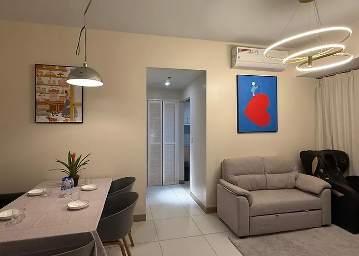 Luxury Modern Seaview 2Br With Massage Chair, 1Min To Okada Casino 5Mins To Manila Airsports Moa Solaire With 2 Infinity Pool And Gym