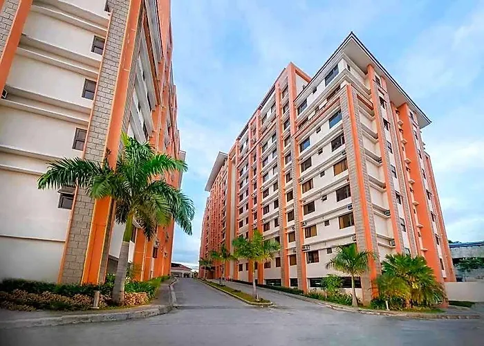 Paseo Verde Hub