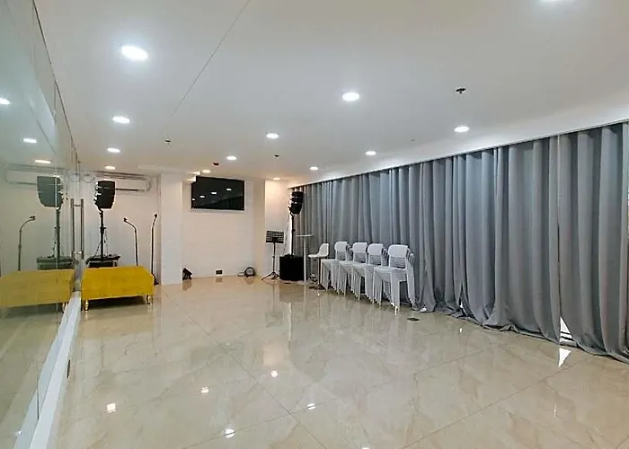 Maine Residences Tramo Near Naia Terminal