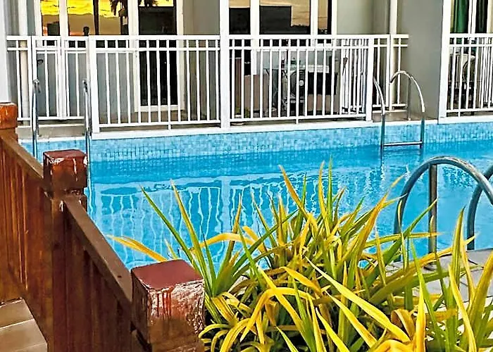 Hotel In Pasay Near Moa Airport Picc Wtc Starcity