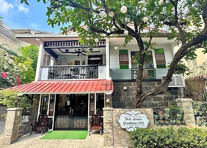 Park Avenue Guest House 2443 Pasay City