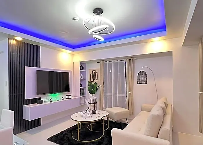 Lucky 7 Suites