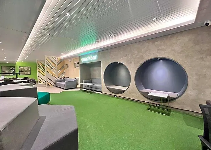 Smdc Green 2 Staycation, The Traditional & Modern Fusion Condo