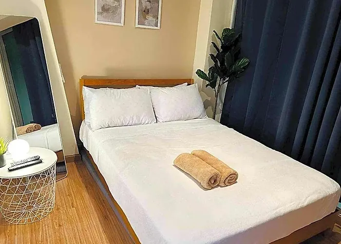 Cozy Room Azure Staycation