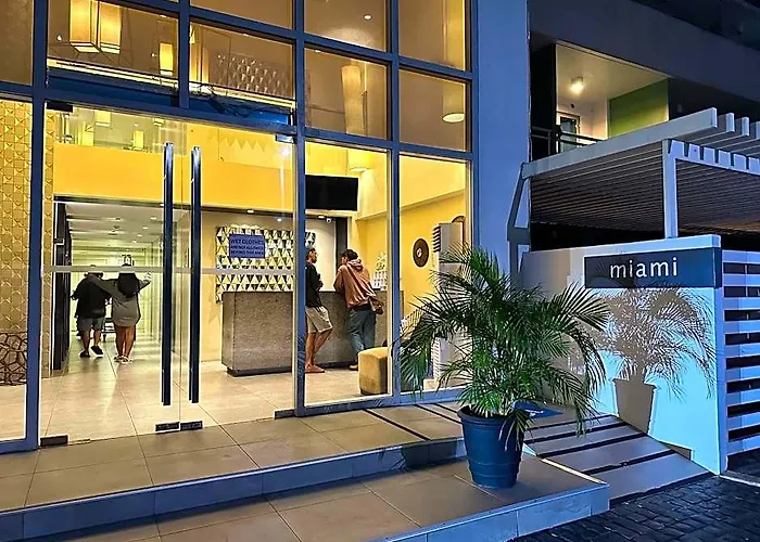 Azure Paranaque Near Airport