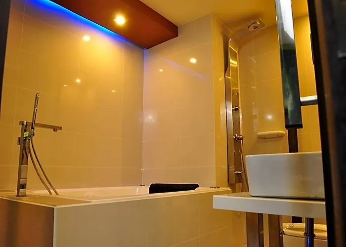 Hotel Dreamworld Las Pinas