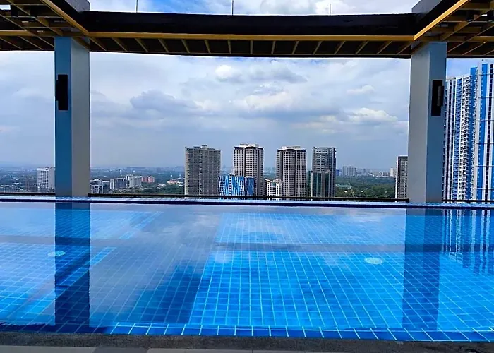 Capital O 804 The Residences At Bonifacio Civic Center