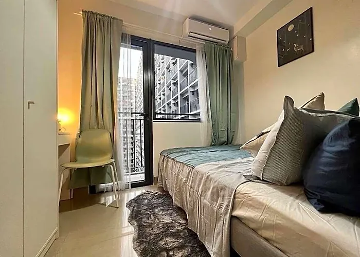 Modern Minimalist Home In Manila Near Mall Of Asia