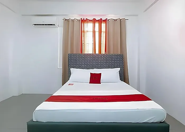 Reddoorz @ Najar Residences Near Naia Terminal