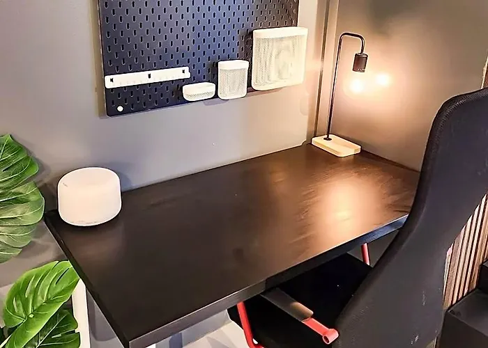 Spacious Executive 3Br Apt W/ Ps4 & Bathtub In Bgc