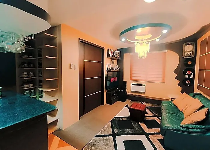 Flora Vista Condominium