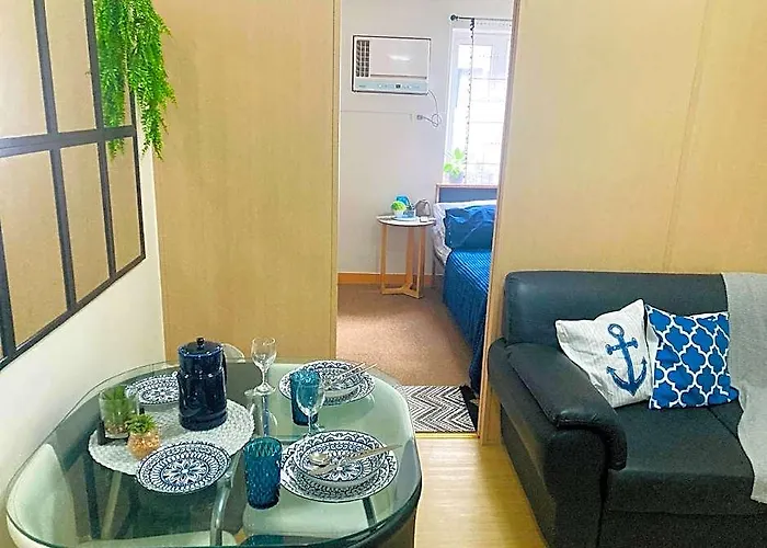 Santorini Inspired 1Bedroom @Trees Residences