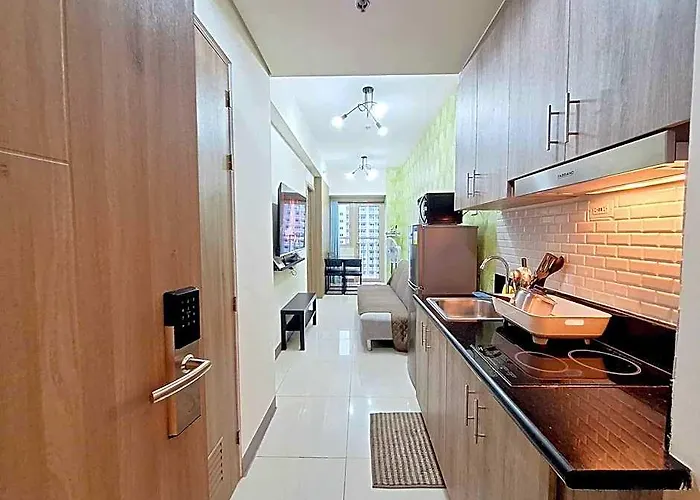 Maru Suite Coast 37F; Elegant Bay View Suite