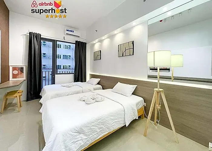 Twin-Bed Oasis Moa Walkability Shore 2 Residences