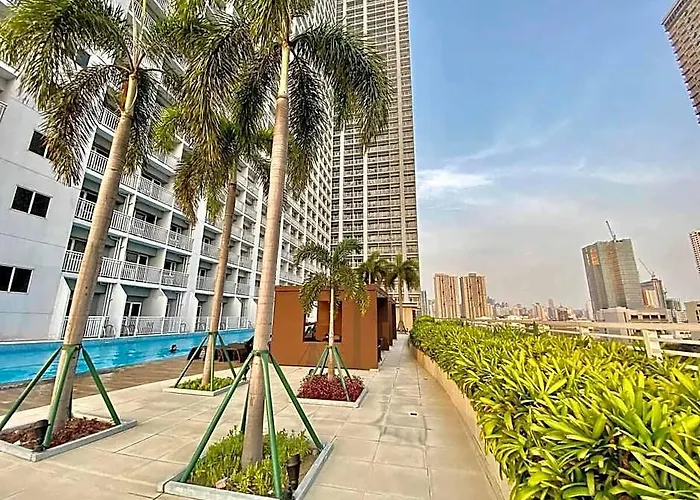 Spectacular Manila View Condo With Prime Location