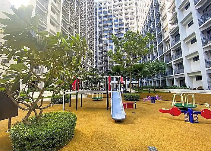Homefort Stays At Shore Residences