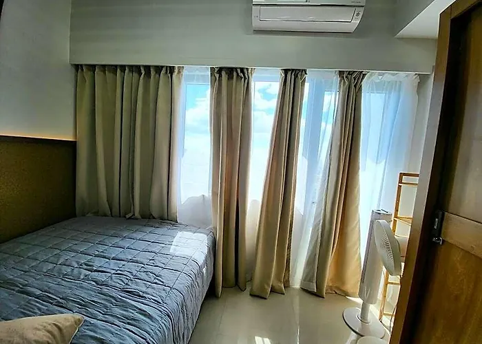 Serthomassmartpad @ The Grass Residences, Sm North Bridgeway, Mrt & Transport Hub