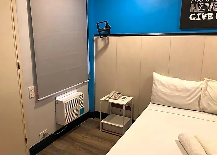 Maine City Residences Leveriza Pasay