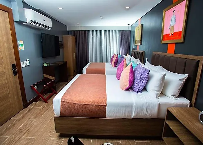 Unwnd Flats - Makati