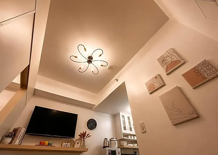 Posh 1Br @ Sm Southmall W/ 100Mbps And Netflix