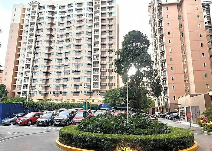 The Rochester Parklane Condominium