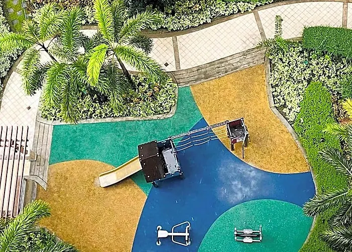 One Palm Tree Villas Short Walk Via Runway Manila Naia T3