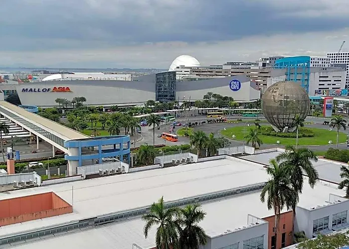 Sea Residences Mall Of Asia May'S Place