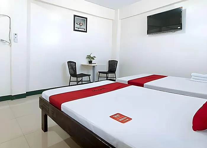 Reddoorz @ Western Bicutan Transients Inn