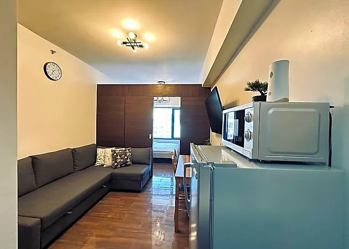 Heart Of Makati, Fully Furnished Condo, Cbd Central Location