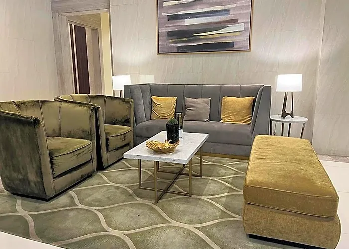 101 Nb Samspacious Accomodation Place