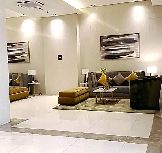 101 Newport Blvd C2 4F By Rechelle Nunag