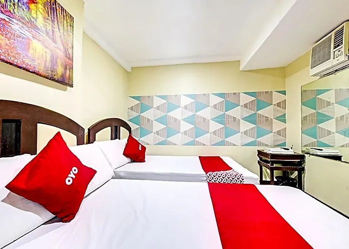Oyo 894 Cosmo Hotel P Campa Manila
