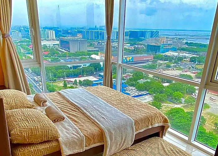 Hotel In Pasay Near Moa Airport Picc Wtc Starcity