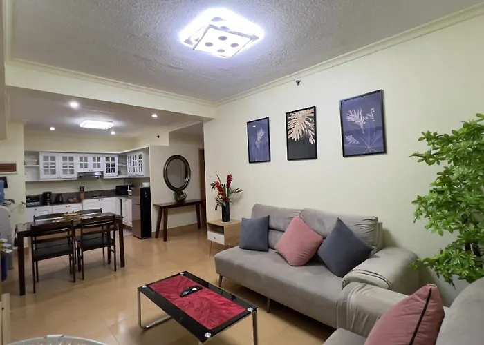 2Br Condo W/ Free Parking Near Sm North