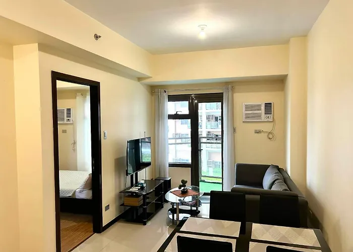 Cozy City Stay