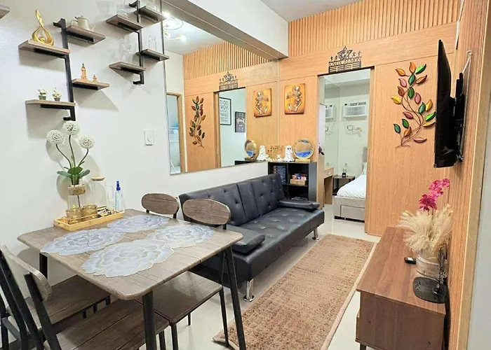 Staycation Close To Naia - 2Br With Balcony
