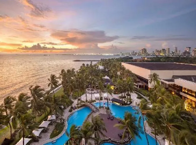 Sofitel Philippine Plaza Manila