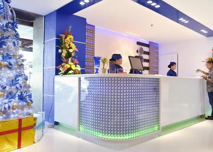 Icon Hotel Timog