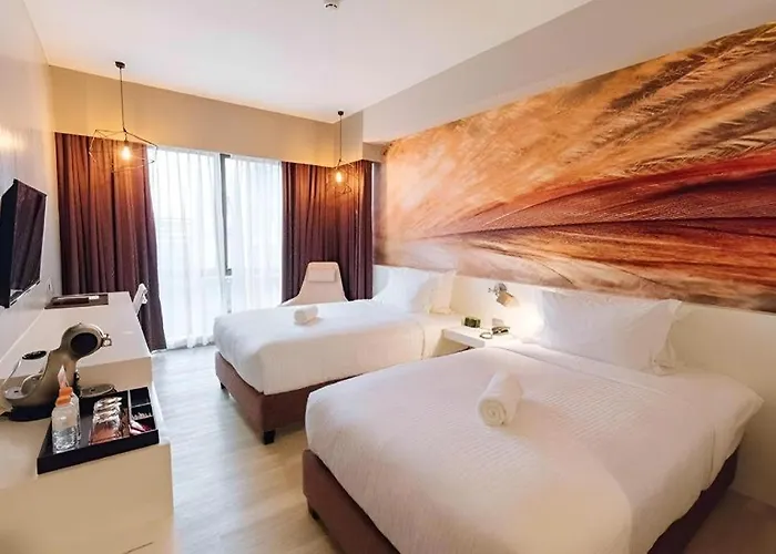 Maxx Hotel Makati
