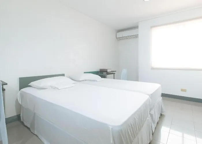 Cara Celine Dormtel By Reddoorz Near Taft