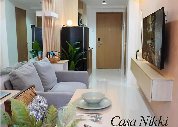 Moa Area 1Br Condo At Smdc Shore 3 With Balcony And Pool Access