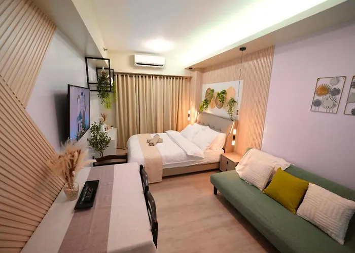 The Tropical Nook