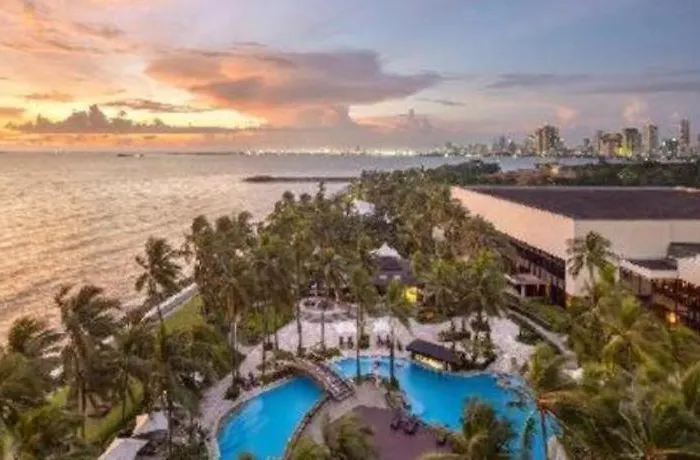 Sofitel Philippine Plaza Manila