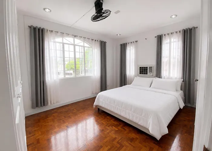 Bed & Breakfast In Bf Homes Paranaque
