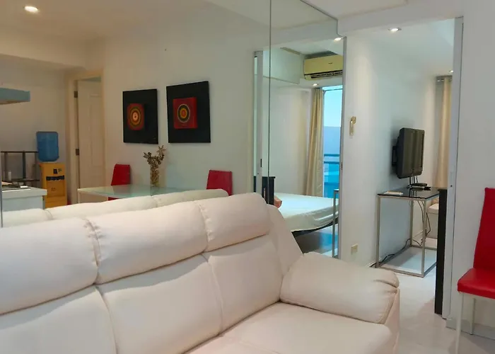 2Br Family Suite 6Pax 1Kid Azure Urban Resort
