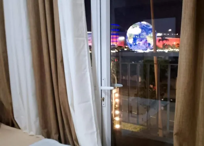 Kys Staycation Moa